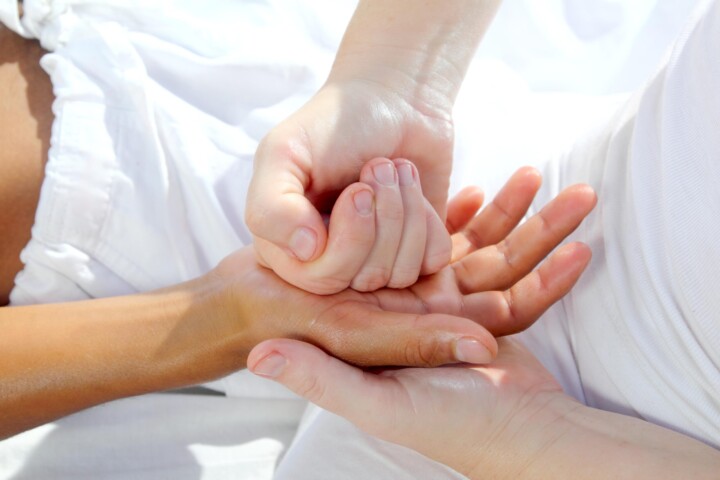 TCM Tuina Therapie Massage Akupressur